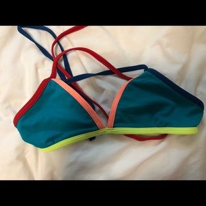 Small Triangle Jolyn Top!